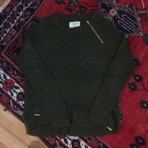 Abercrombie Hunter Green Sweater!